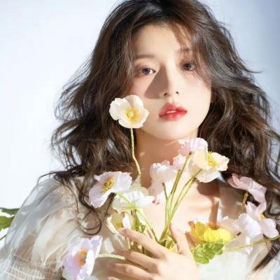 哎呀,这个女帝有点凶